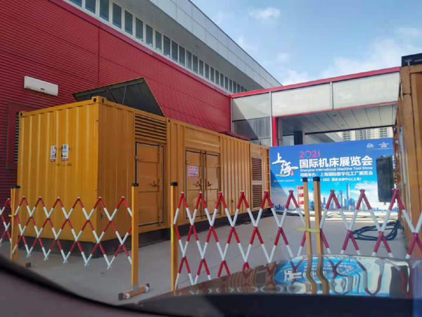 天镇发电车出租-发电机无电压或电压太低怎么办？
