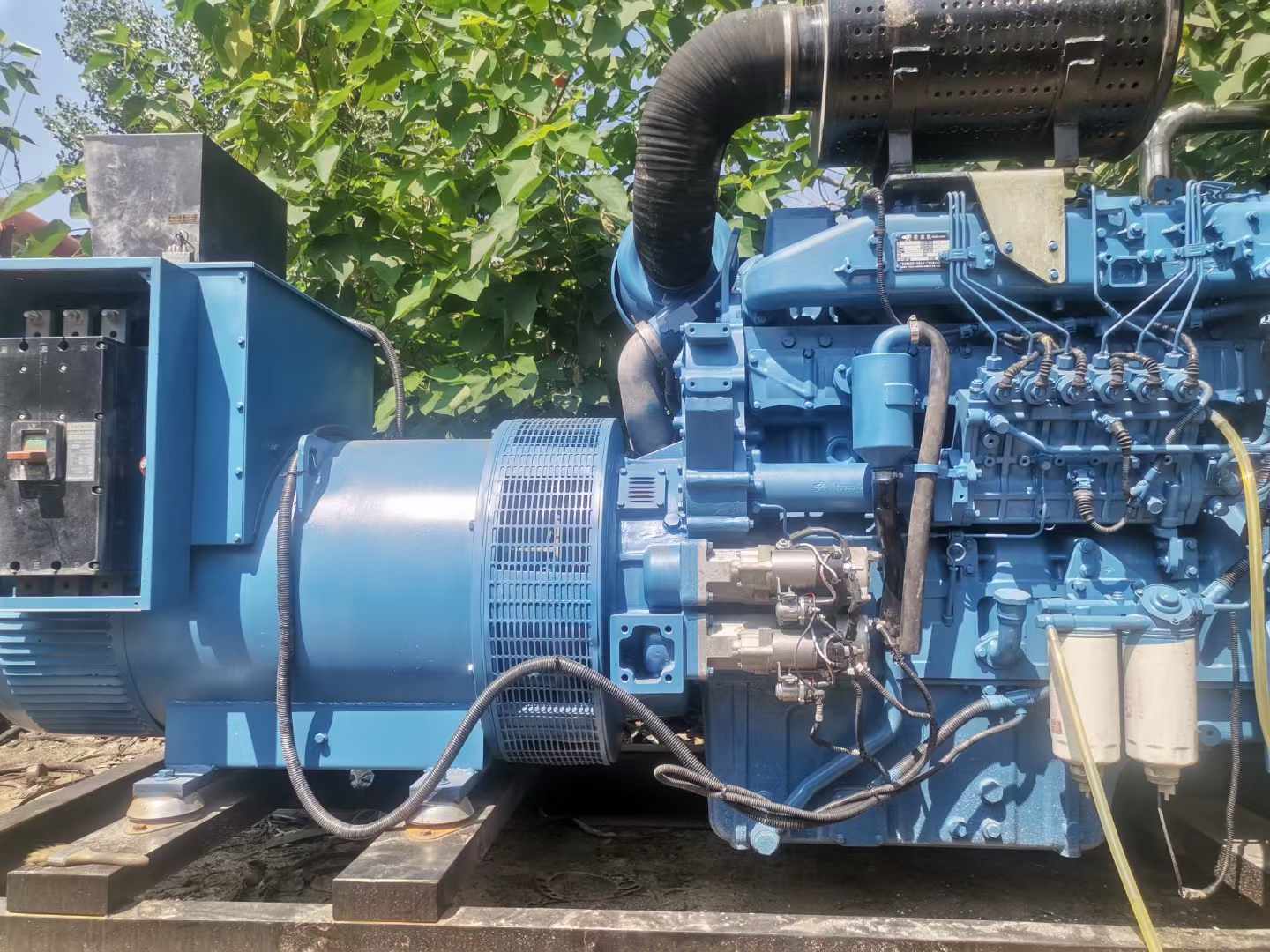 天镇详细说明降低 800kW 柴油发电机输出电流波动的方法